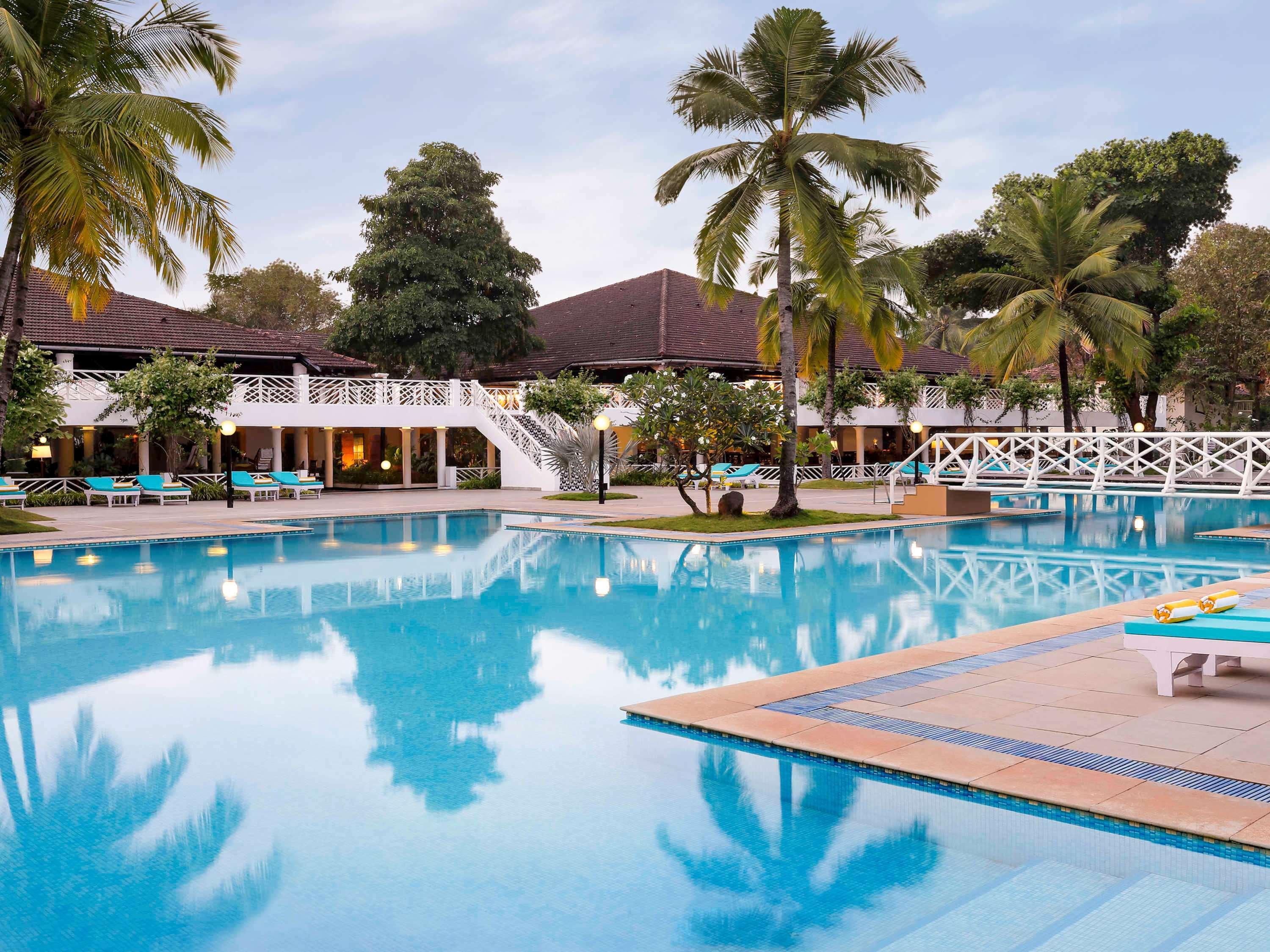 Novotel Goa Dona Sylvia Resort Cavelossim Bagian luar foto