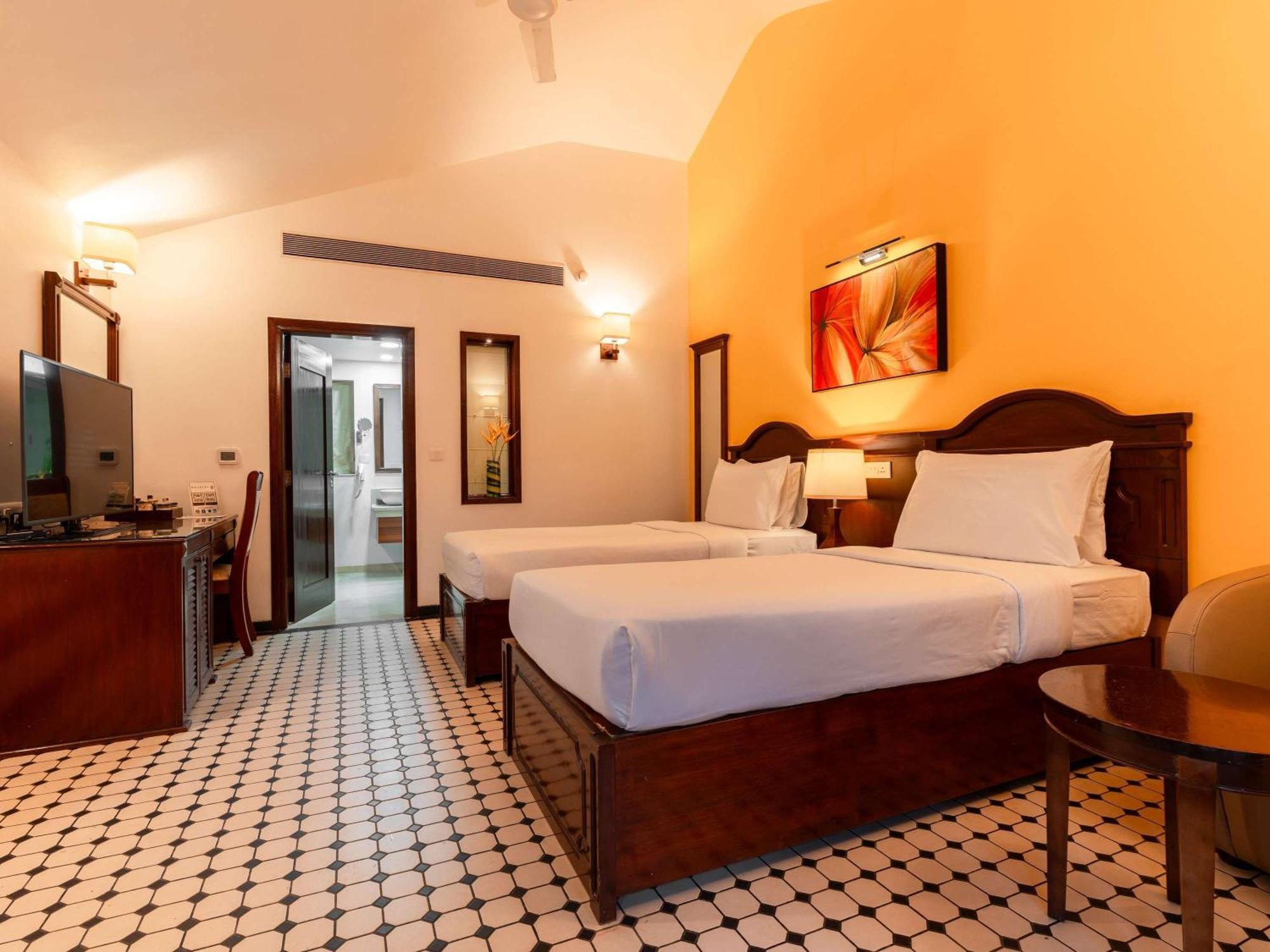 Novotel Goa Dona Sylvia Resort Cavelossim Bagian luar foto