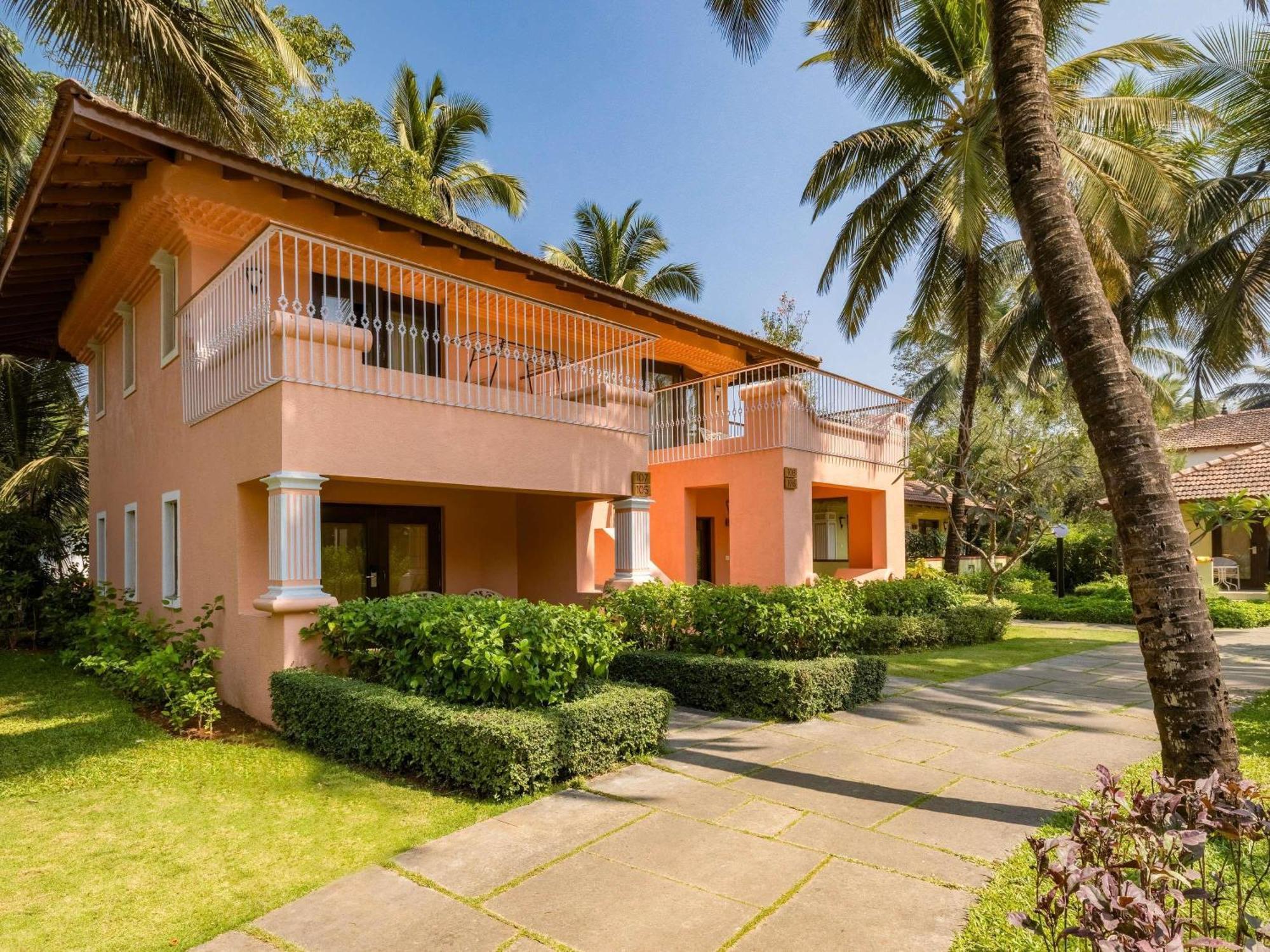 Novotel Goa Dona Sylvia Resort Cavelossim Bagian luar foto