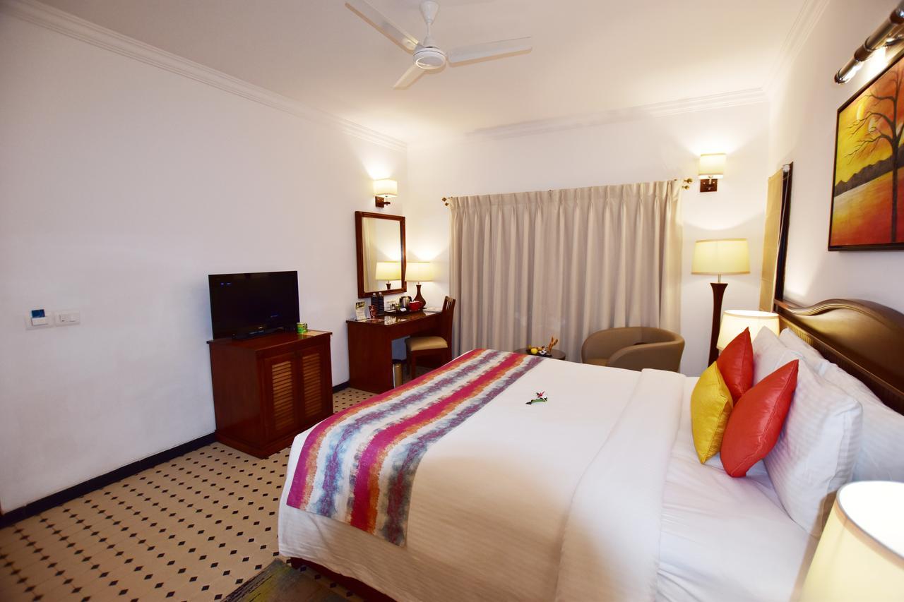 Novotel Goa Dona Sylvia Resort Cavelossim Bagian luar foto