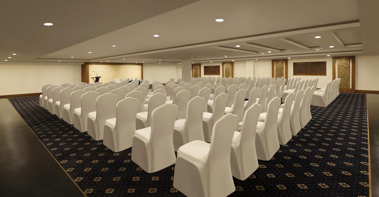 Novotel Goa Dona Sylvia Resort Cavelossim Bagian luar foto